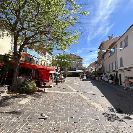 Lumineux Avec Terrasse, Parking Et Proche A - Fr-1-226-527 *